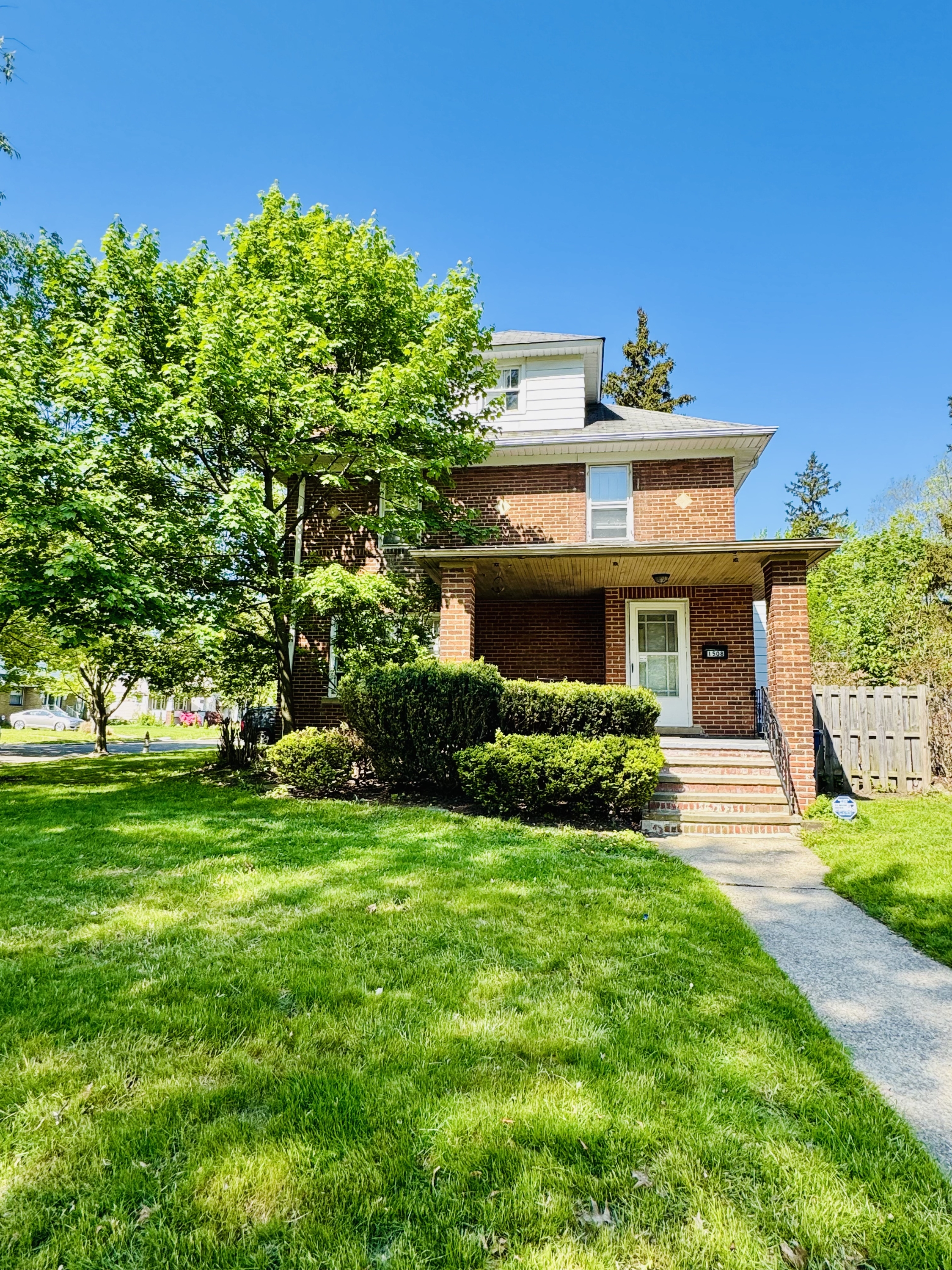 1508 Parkhill Road
